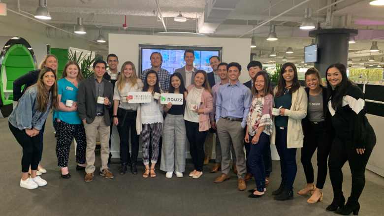 chapman students on tour of houzz employer