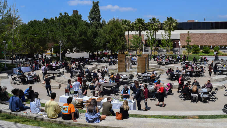 Aerial picture of 2018 Ethnic Studies Summit lunch in the Chapman Attallah Piazza