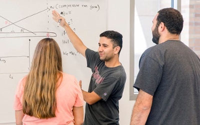 Students working in a data analytics class