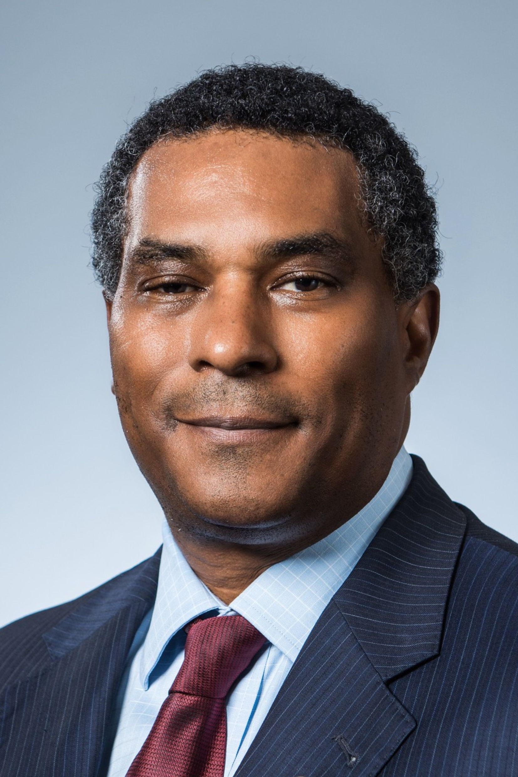Headshot photo of Dr. Lawrence Brown