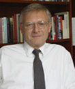 Headshot photo of Dr. Walter Tschacher