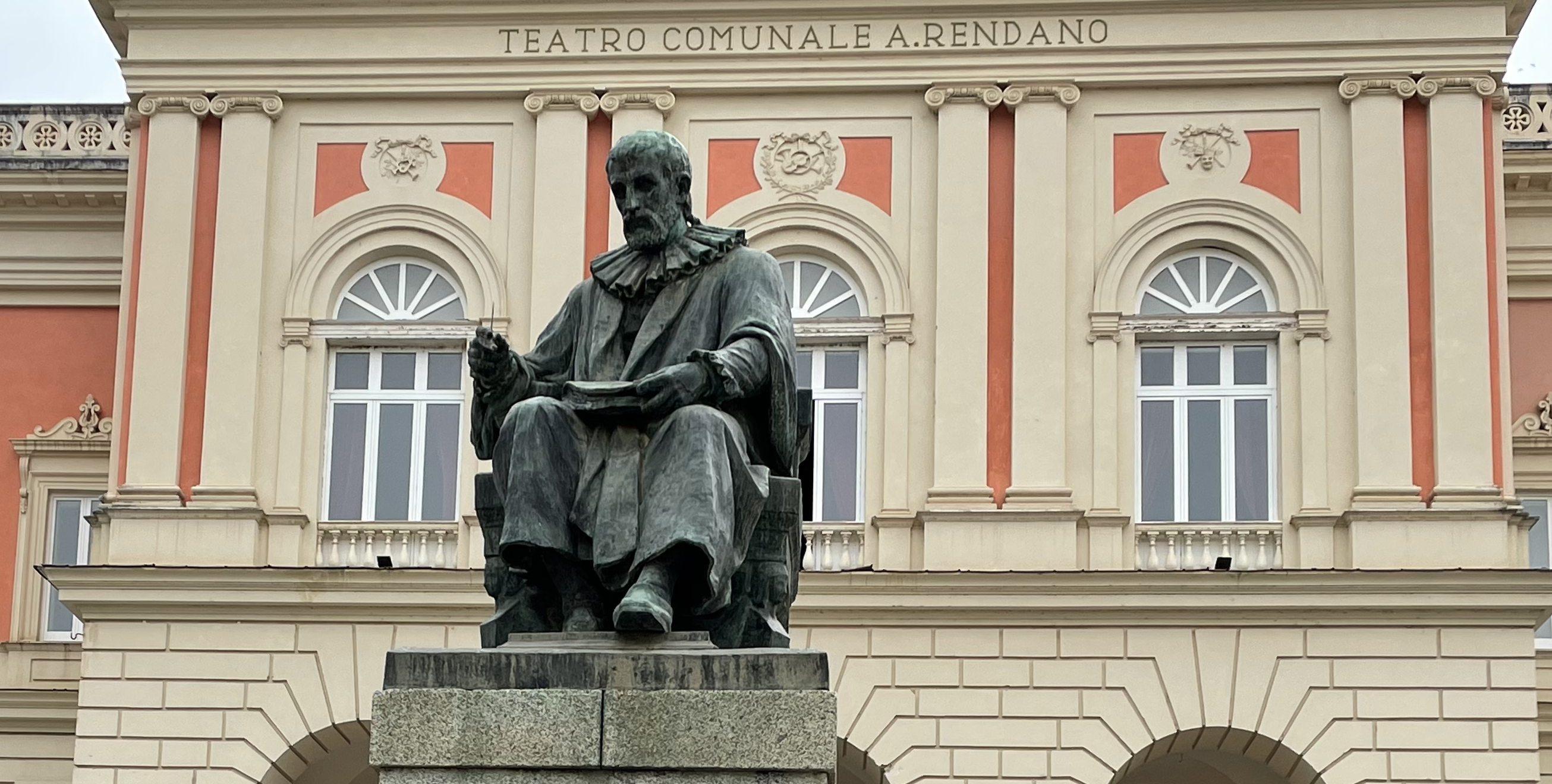 Telesio’s statue in front of Teatro Comunale Rendelli in the center of old town Cosenza.